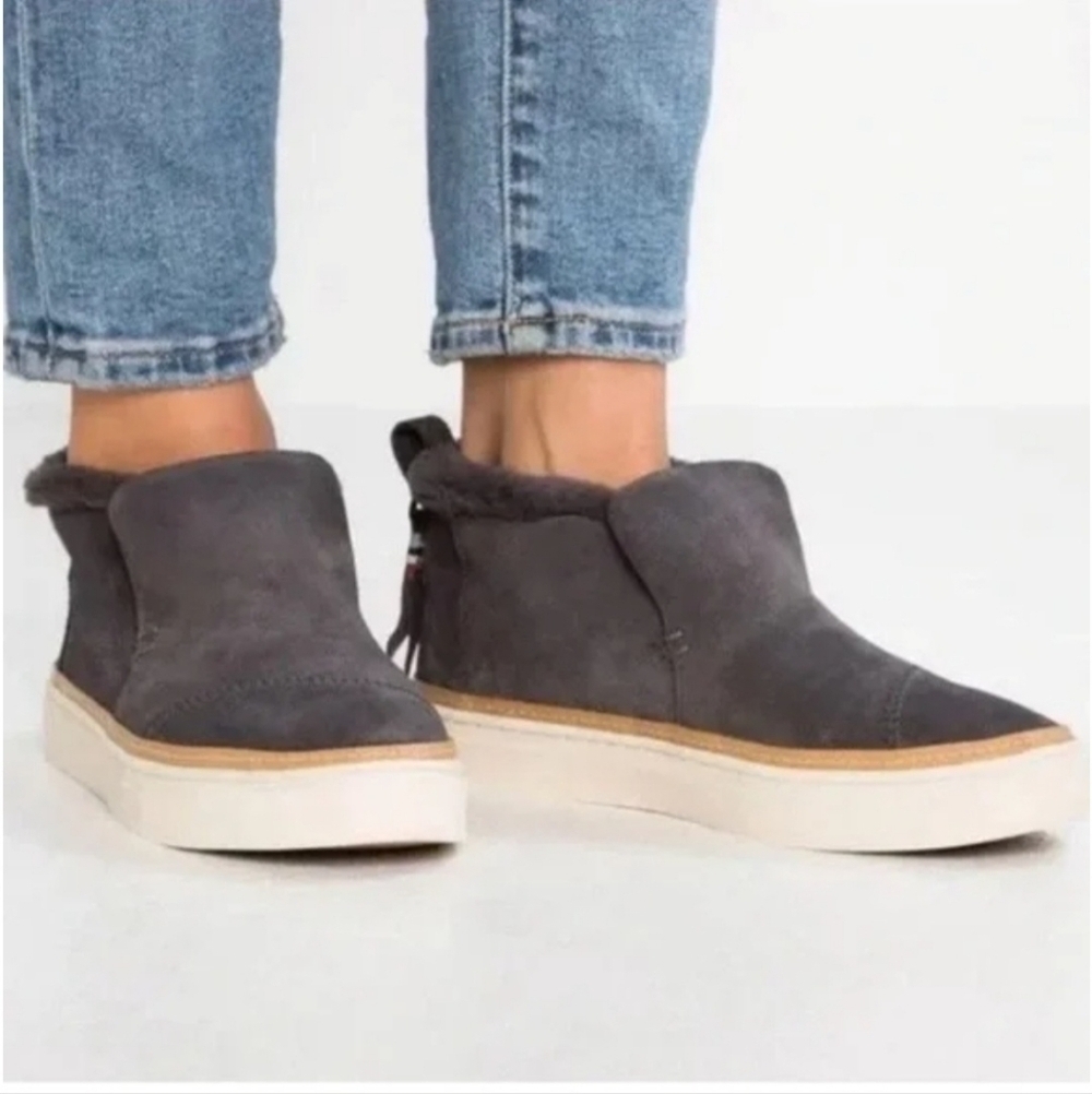 TOMS Grey Water Resistant Suede Women's Paxton Slip-On Bootie Sneaker Women's 11